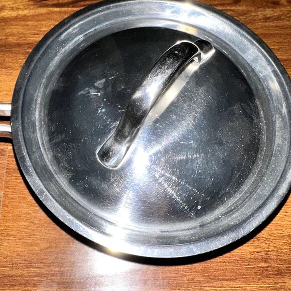 Revere Ware Pro Line 1.5Qt Copper Core Stainless Steel with Lid Saucepot - Picture 3 of 8